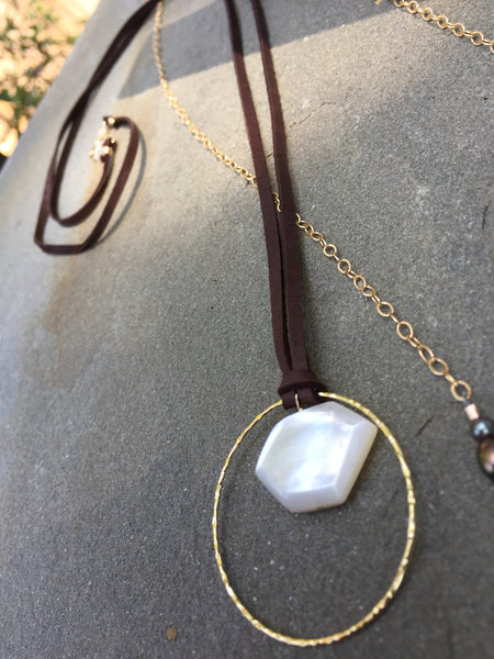 ★PEARLY MORE★ Surgical Point Leather Necklace 2 Colors Mother of Pearl Leather Necklace – Christine Bennett Jewelry